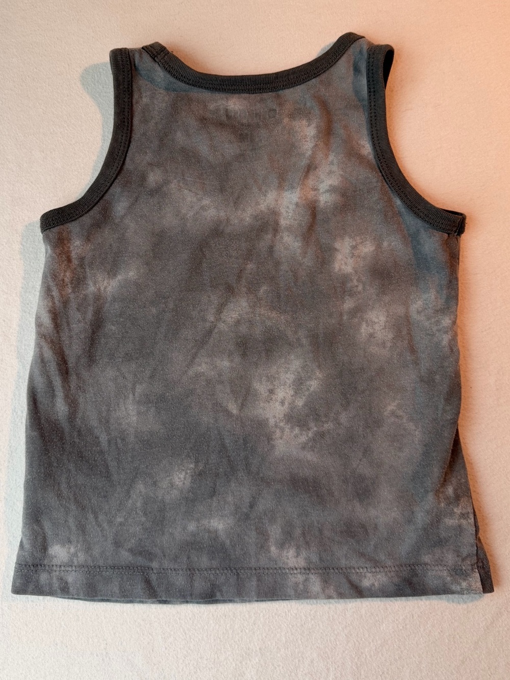 OshKosh B'gosh Gray Tank Top with Surf Dinosaur Graphic - Picture 3 of 6